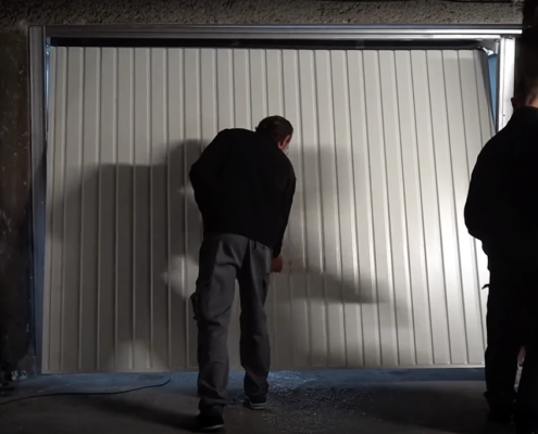 installation porte garage vitrolles